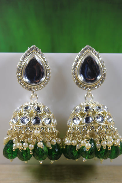 Kundan jhumka