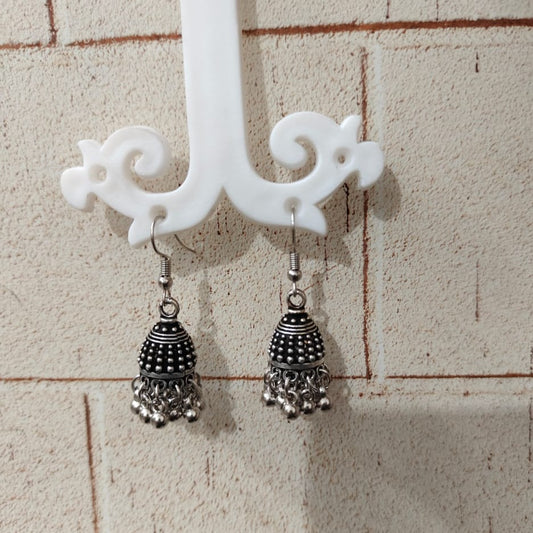 small jhumkas