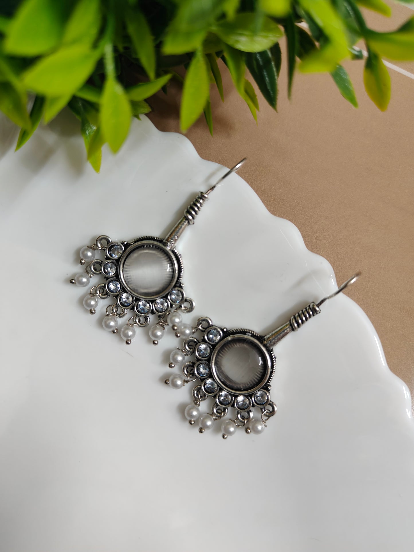 Monalisa Dangle earrings